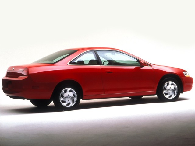 Honda Accord Coupe Foto 10