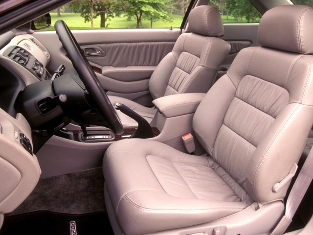Honda Accord Coupe Foto 20