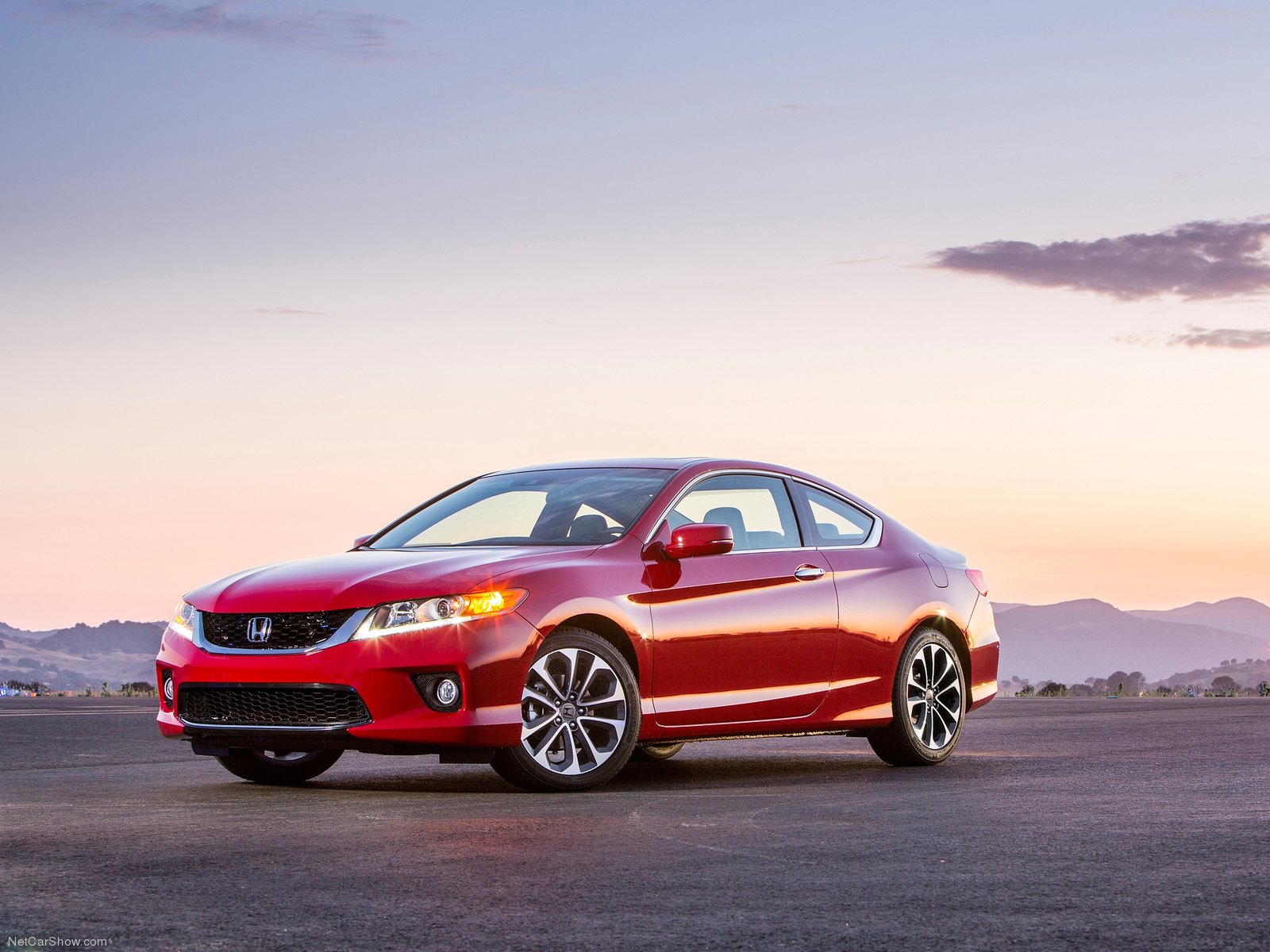 Honda Accord Coupe photo 3