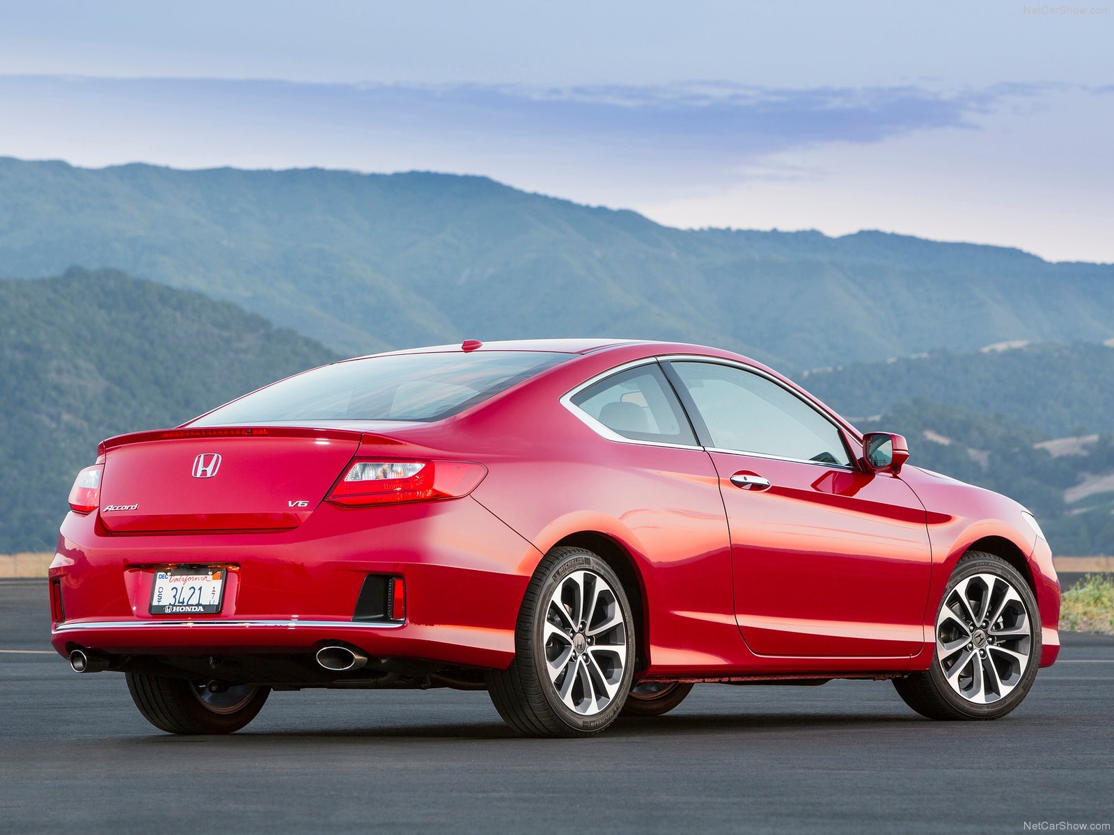 Honda Accord Coupe photo 10