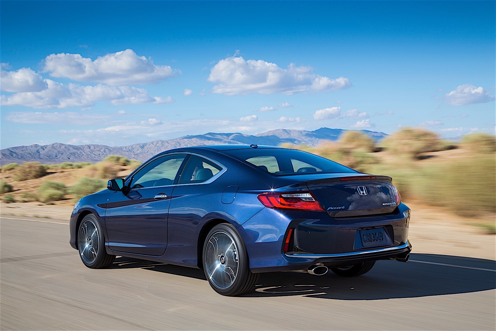 Honda Accord Coupe photo 12