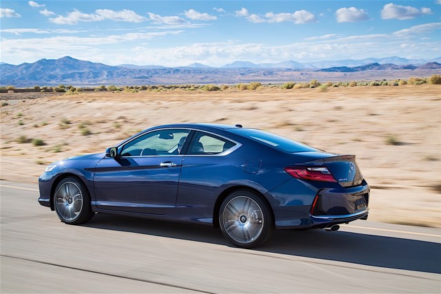 Honda Accord Coupe foto 23