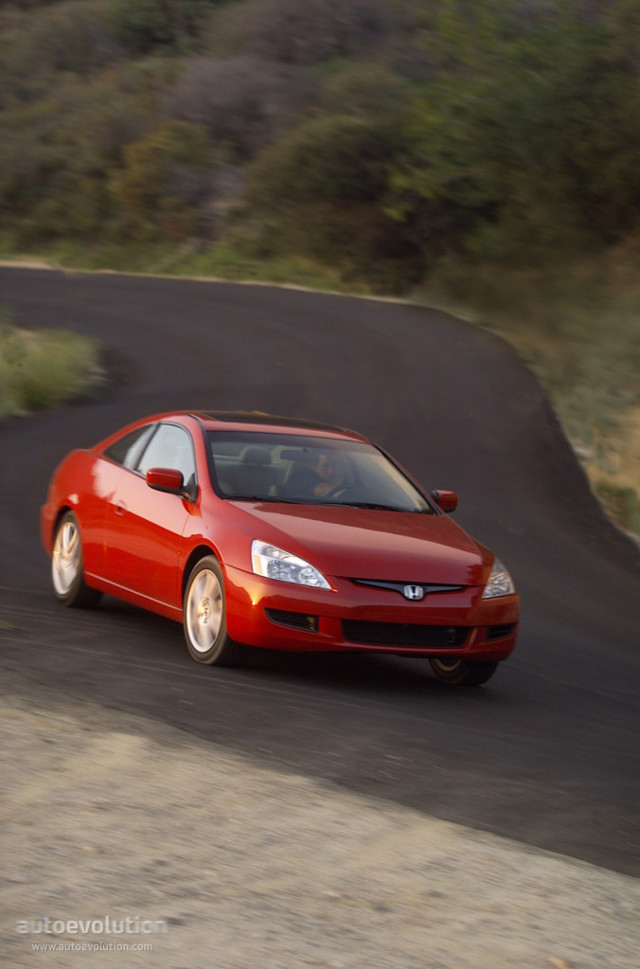 Honda Accord Coupe foto 5