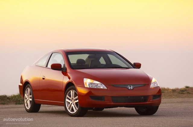 Honda Accord Coupe foto 6