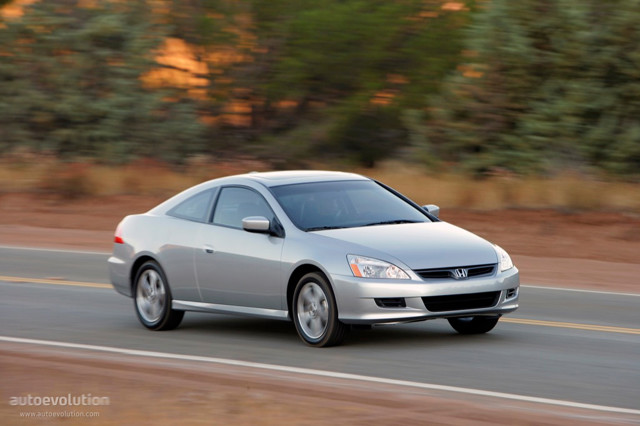 Honda Accord Coupe Foto 11