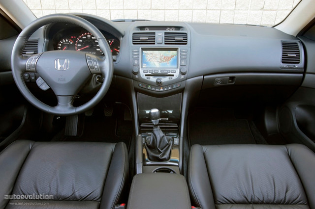 Honda Accord Coupe Foto 14