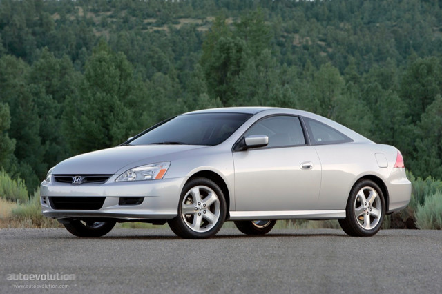 Honda Accord Coupe Foto 3