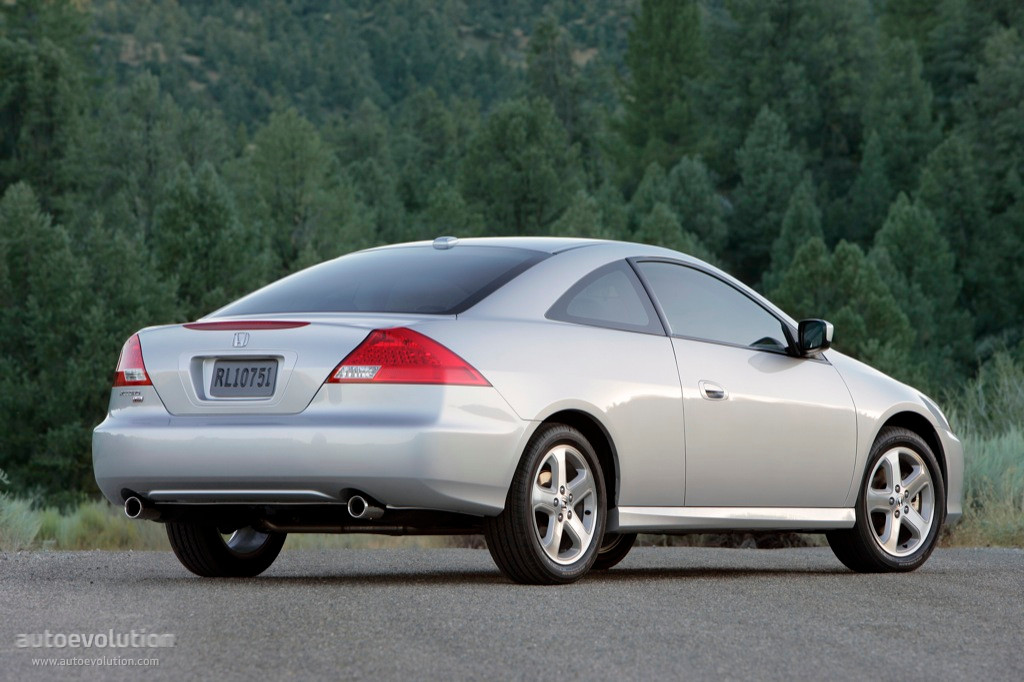 Honda Accord Coupe photo 5