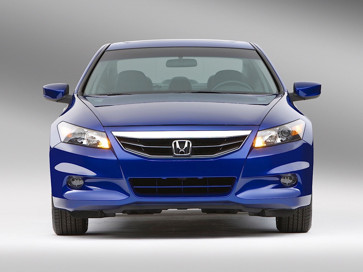 Honda Accord Coupe photo 16