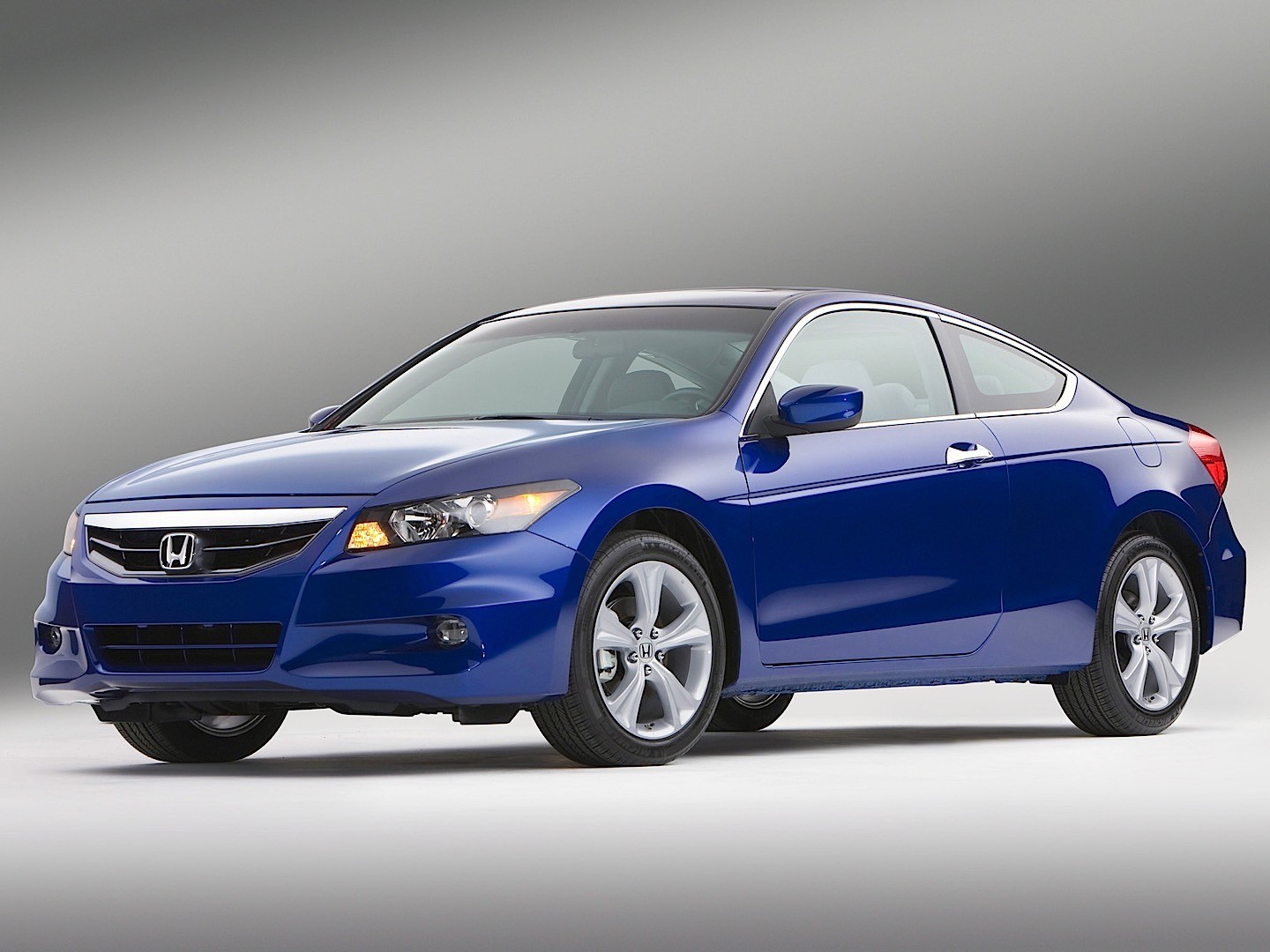 Honda Accord Coupe photo 30
