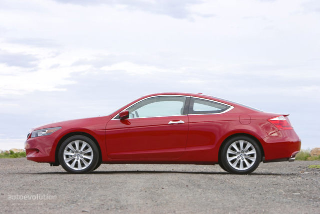 Honda Accord Coupe foto 3