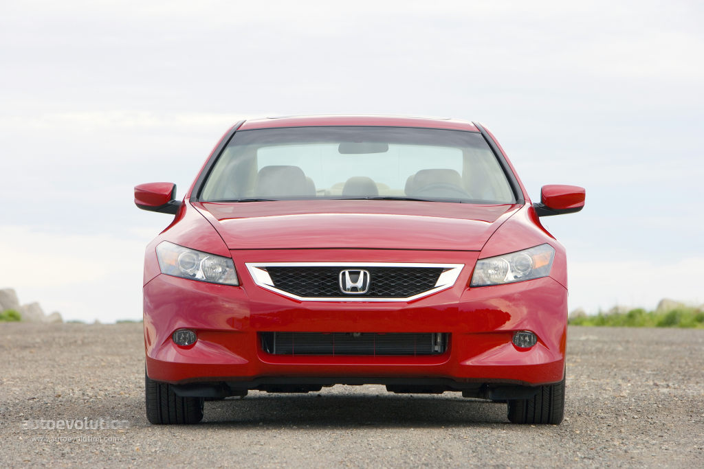 Honda Accord Coupe photo 6