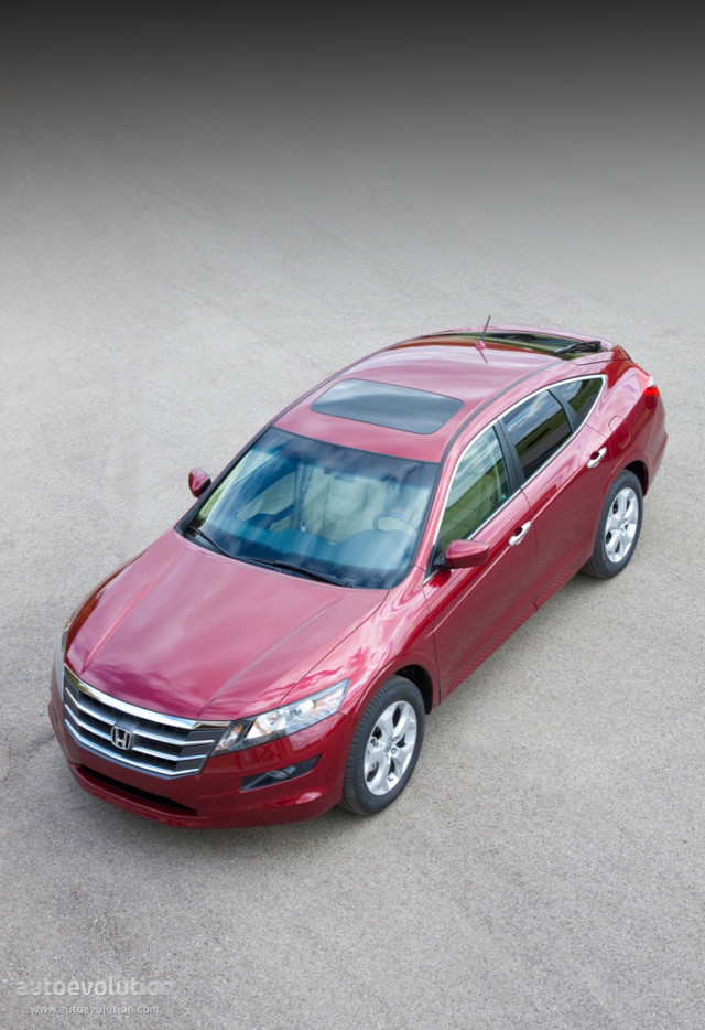 Honda Accord Crosstour photo 11