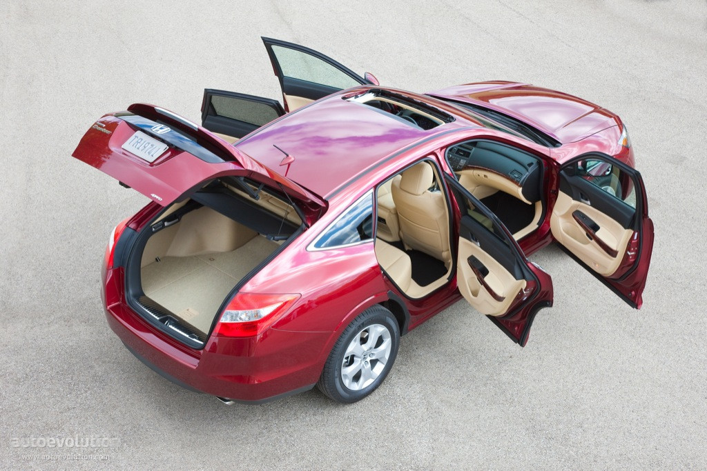 Honda Accord Crosstour photo 15