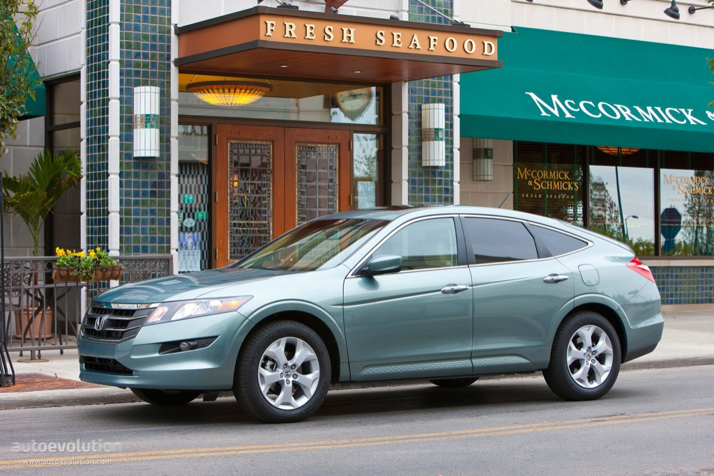 Honda Accord Crosstour photo 17