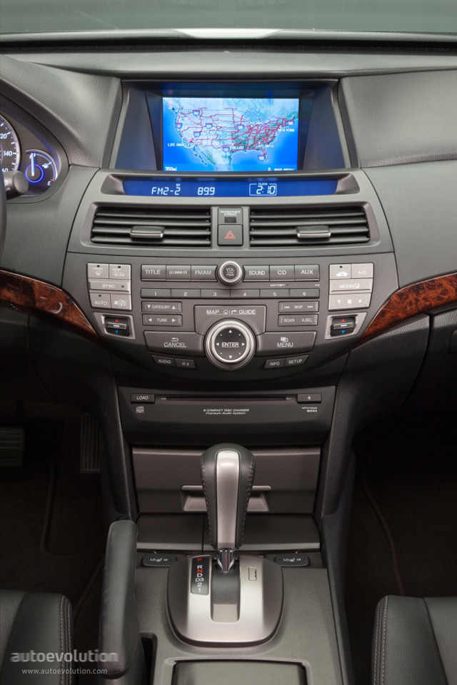 Honda Accord Crosstour photo 46