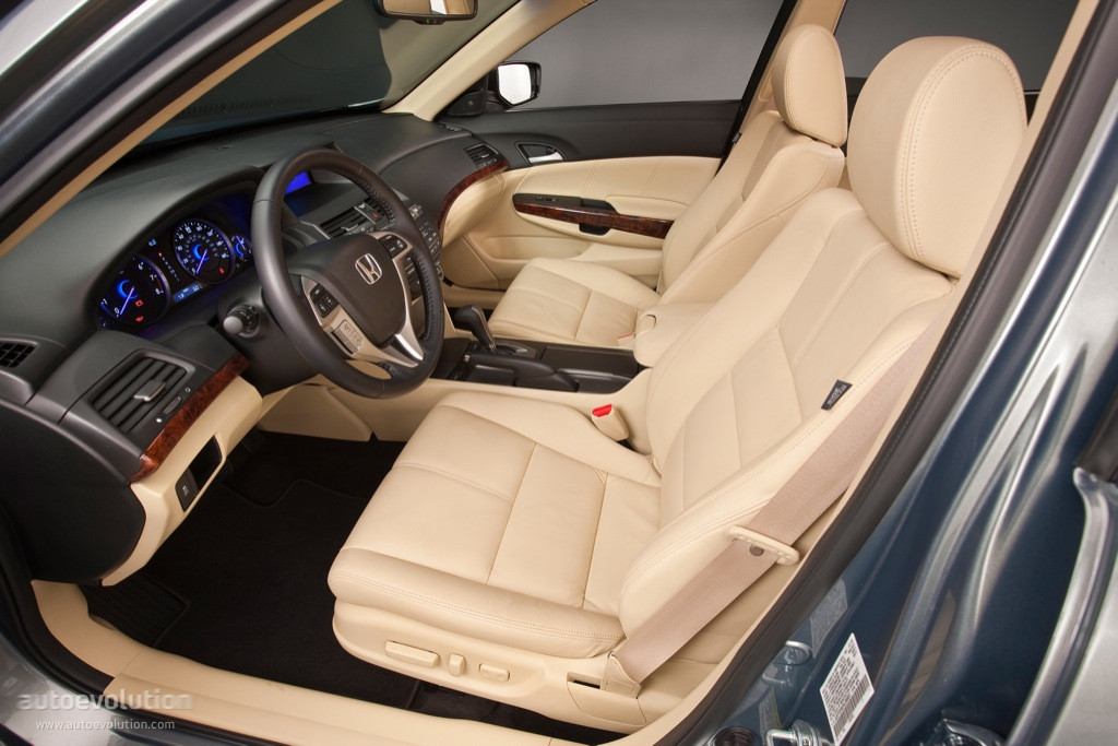 Honda Accord Crosstour photo 47