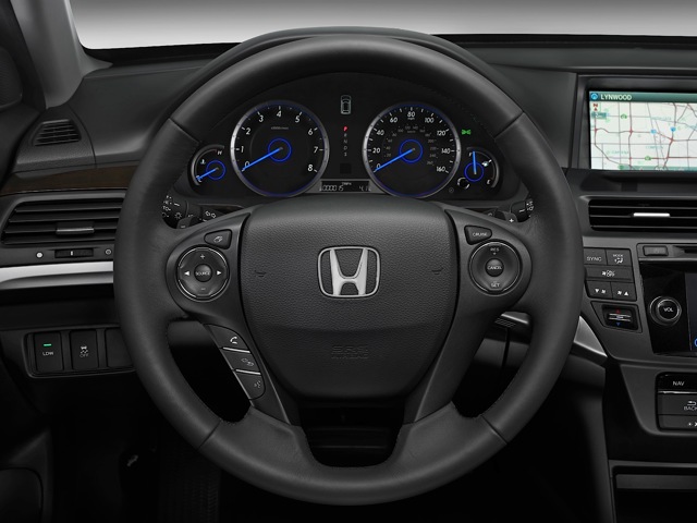 Honda Accord Crosstour photo 12