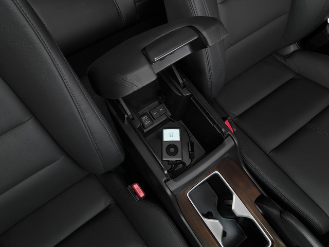 Honda Accord Crosstour photo 20