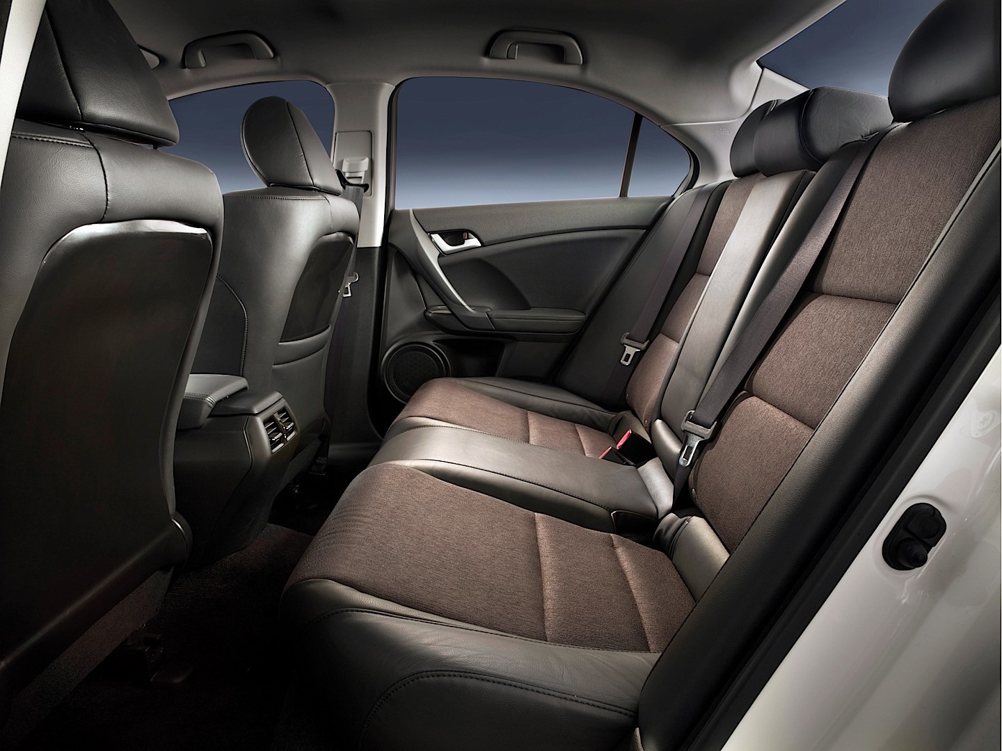 Honda Accord Euro photo 90