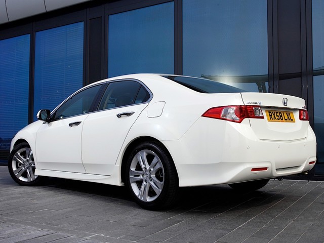 Honda Accord Euro foto 22