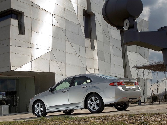 Honda Accord Euro foto 27