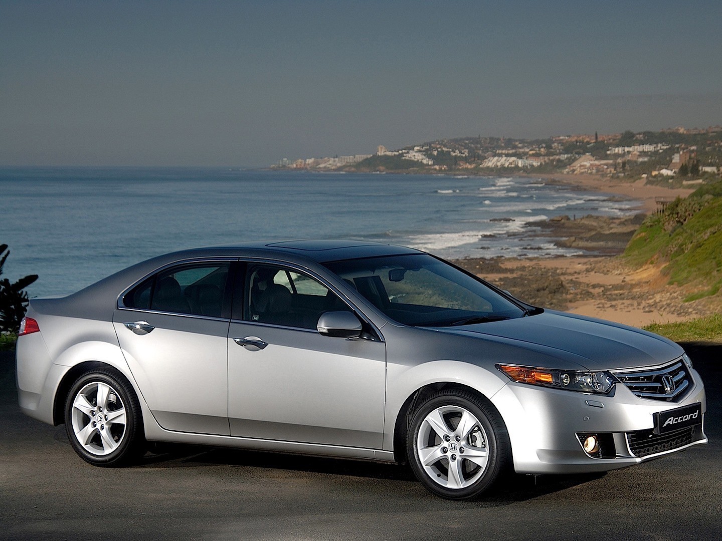 Honda Accord Euro photo 31