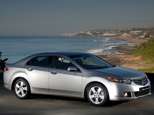 Honda Accord Euro foto 31