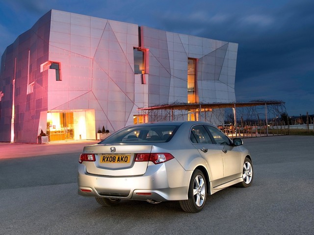 Honda Accord Euro foto 33