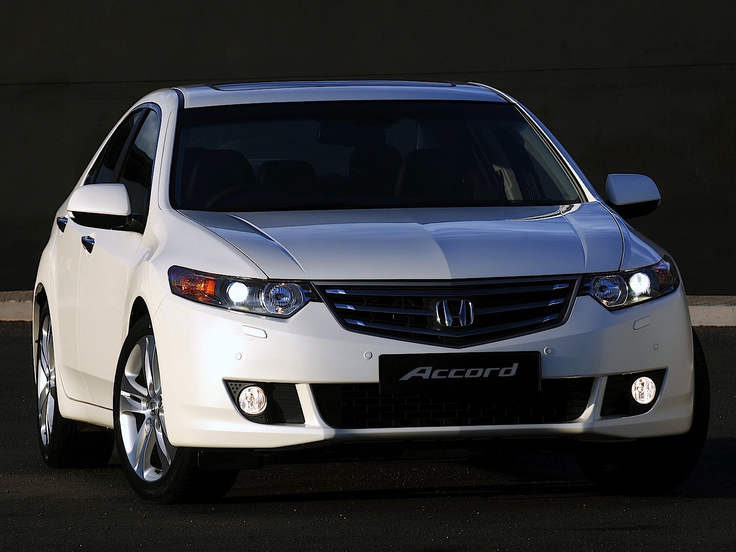 Honda Accord Euro photo 40