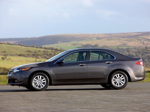 Honda Accord Euro foto 48