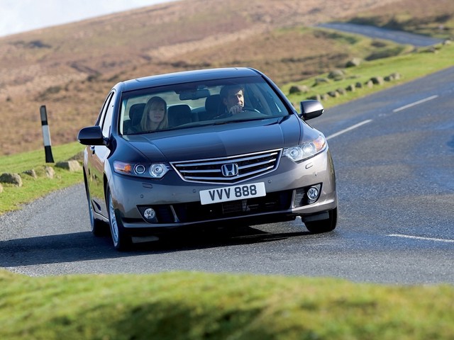Honda Accord Euro foto 51