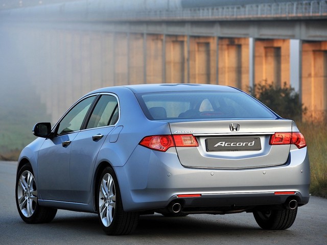 Honda Accord Euro foto 68