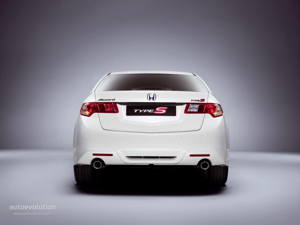 Honda Accord Euro photo 11