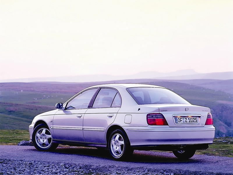 Honda Accord Euro photo 8