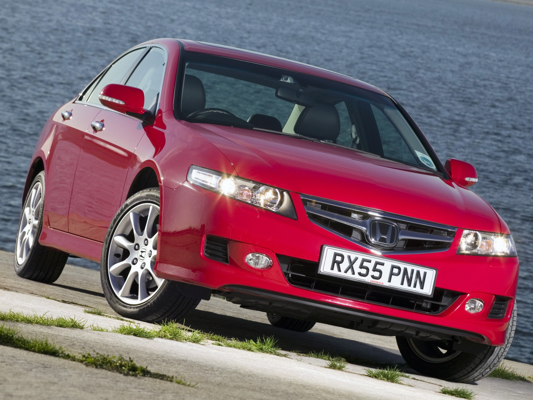 Honda Accord Euro photo 22