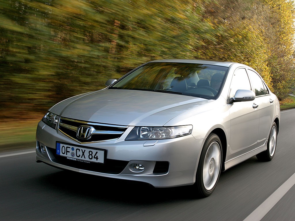 Honda Accord Euro photo 27