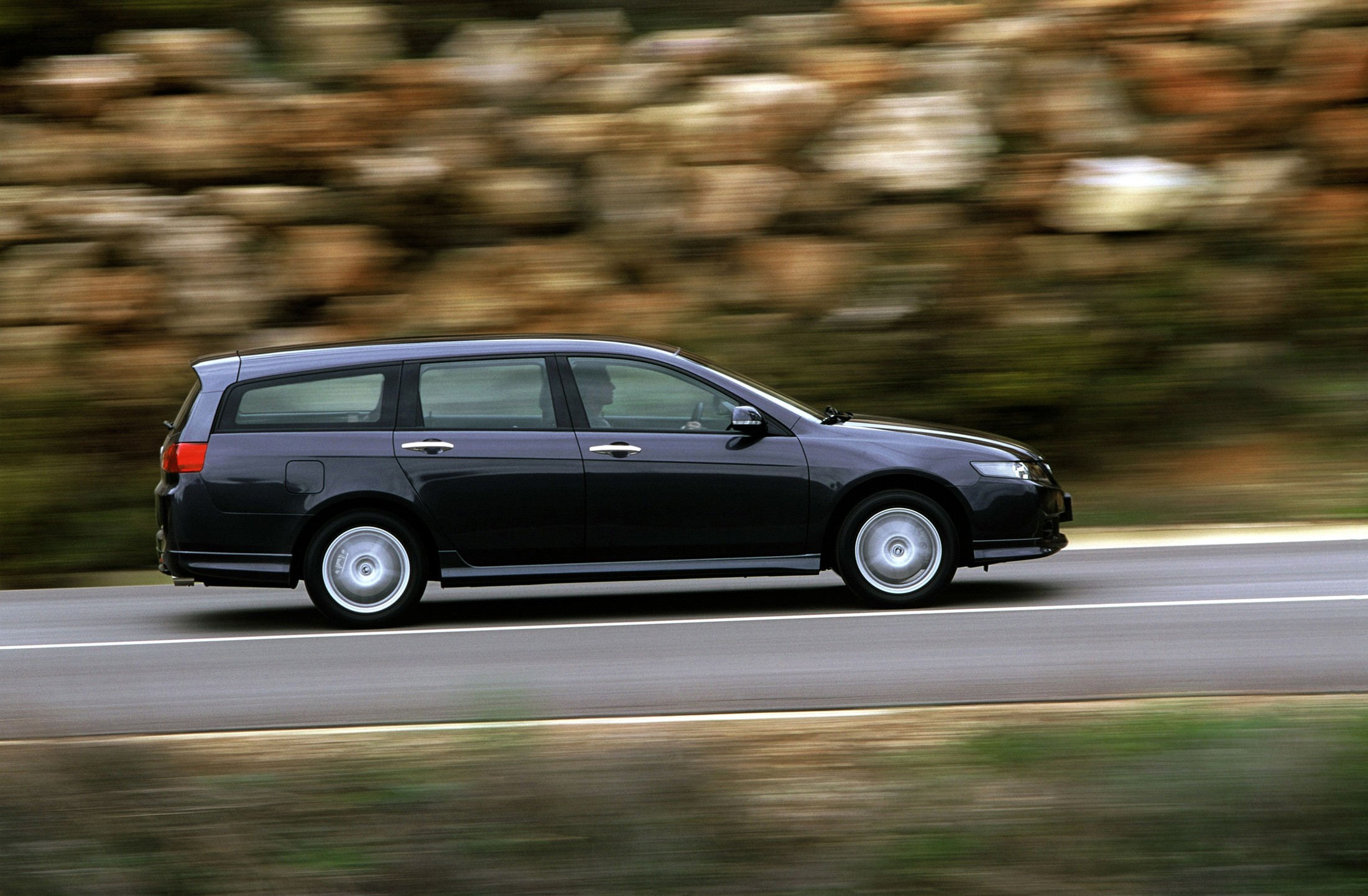 Honda Accord Tourer photo 19