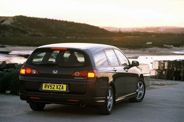 Honda Accord Tourer photo 24