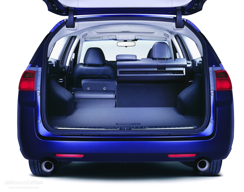 Honda Accord Tourer photo 51