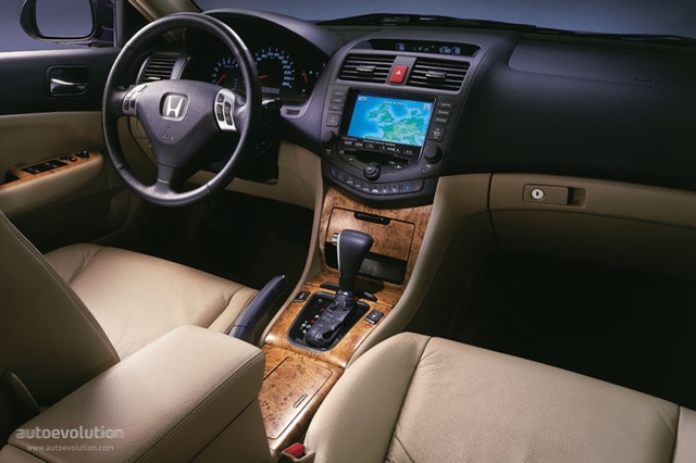 Honda Accord Tourer photo 50
