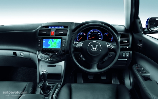 Honda Accord Tourer Foto 14