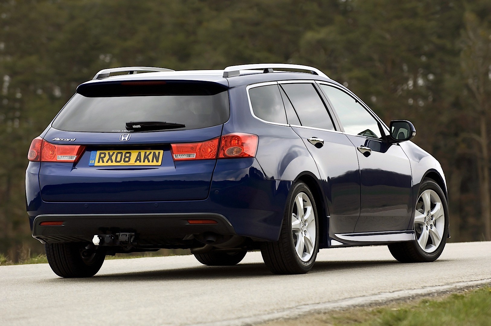 Honda Accord Tourer photo 11