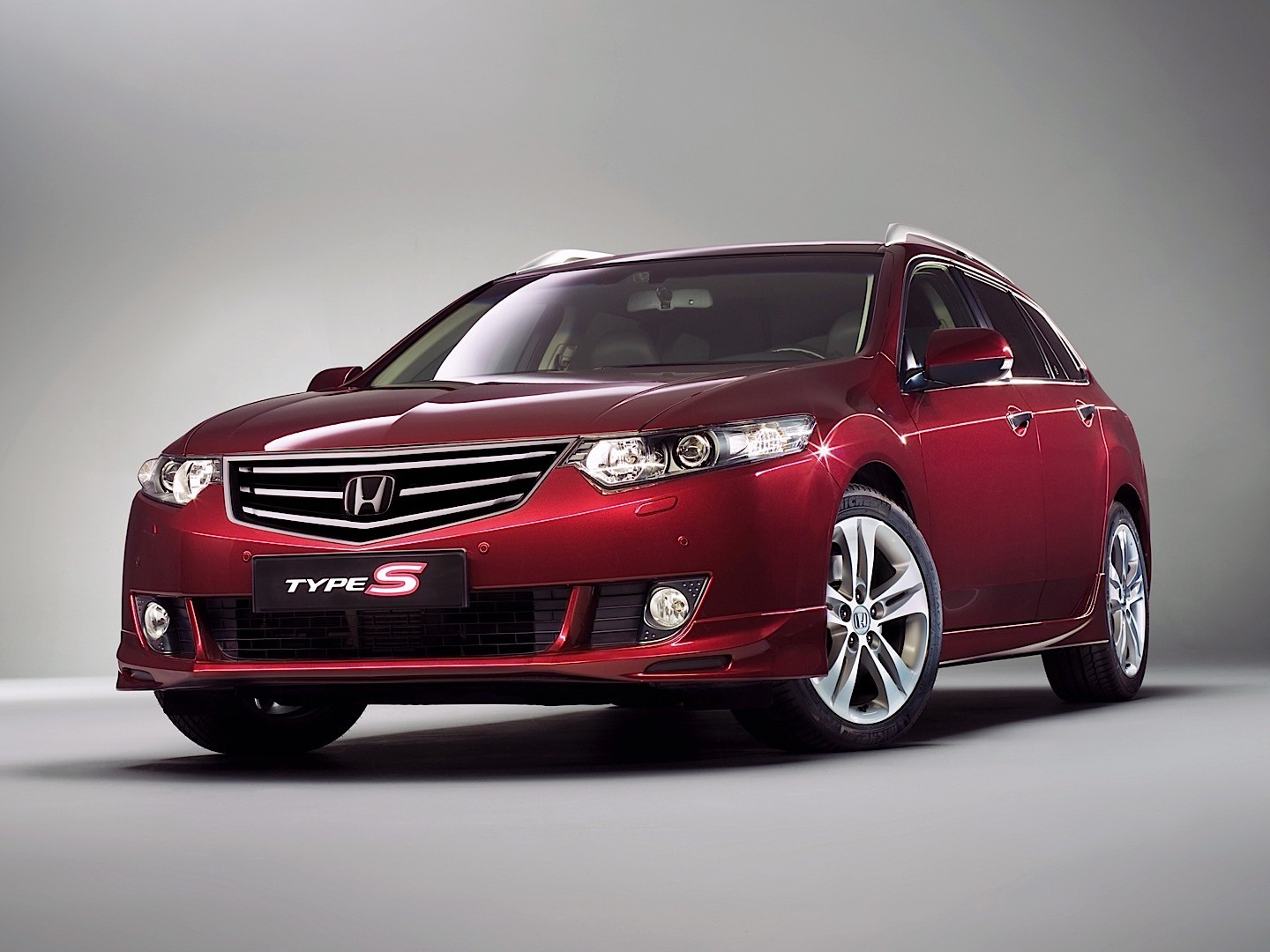 Honda Accord Tourer photo 15