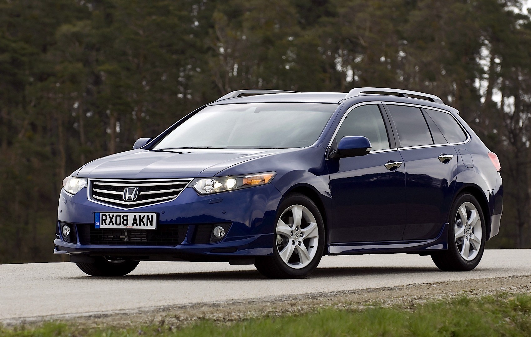 Honda Accord Tourer photo 16