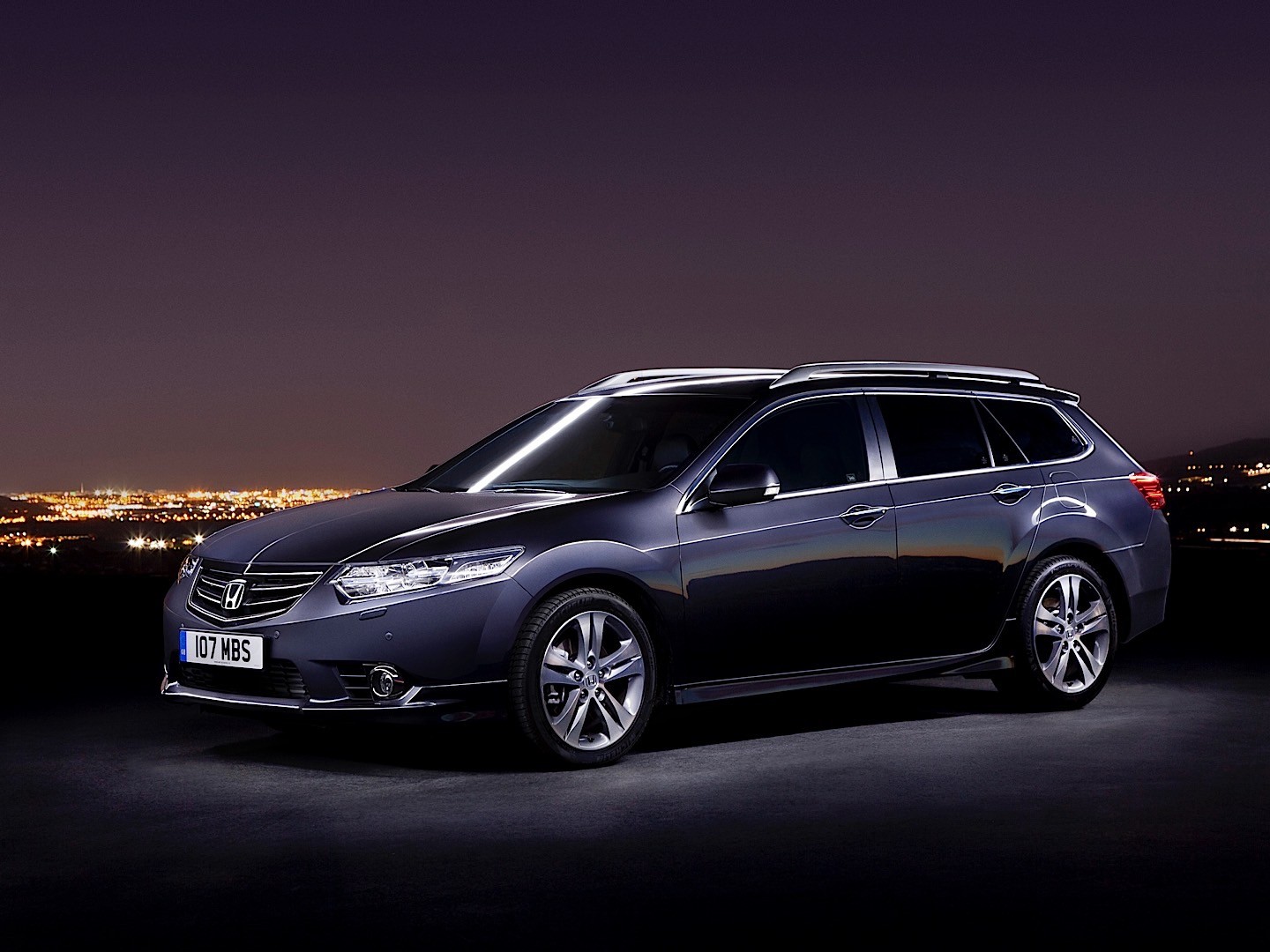 Honda Accord Tourer photo 19