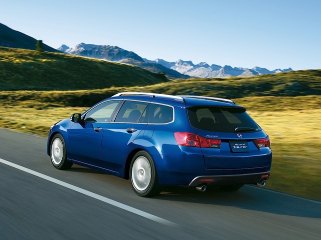 Honda Accord Tourer photo 28