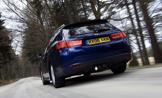 Honda Accord Tourer photo 32