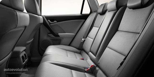 Honda Accord Tourer photo 69