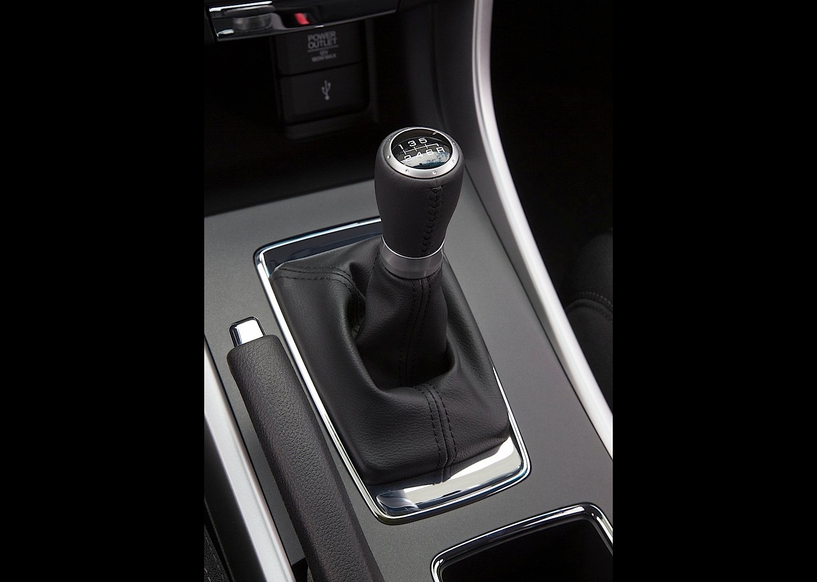 Honda Accord photo 42